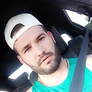 Meet your Posher, Alejandro